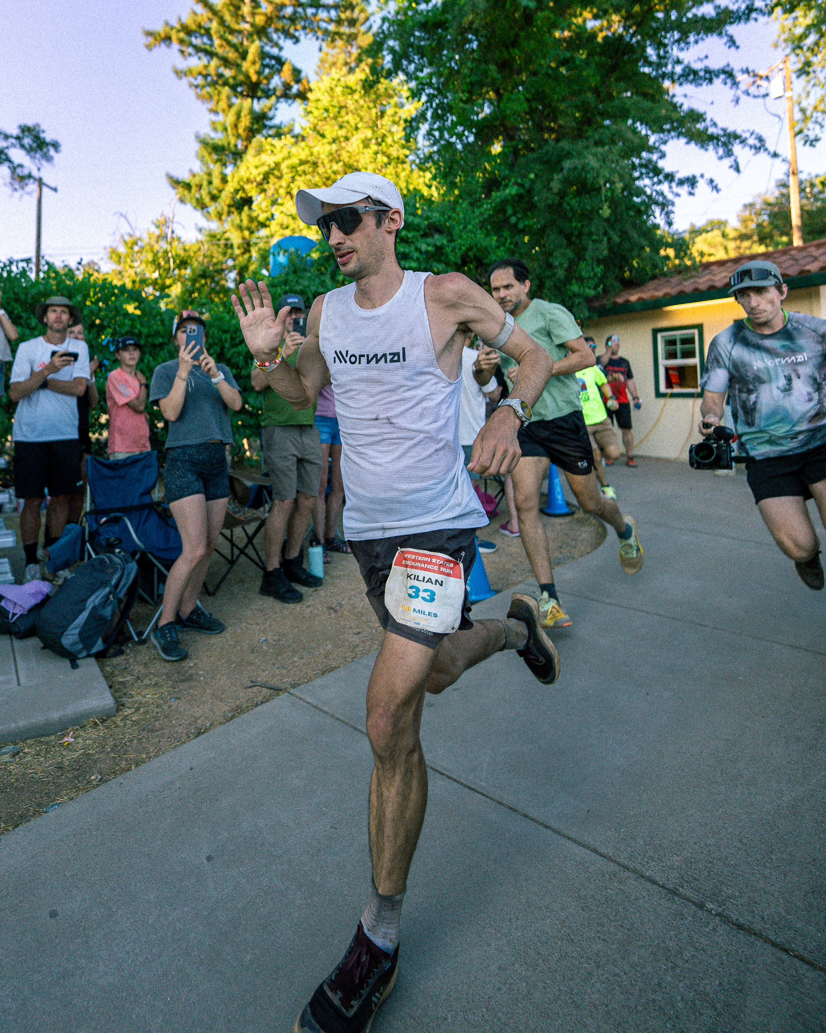 Foresthill checkpoint and finish line
